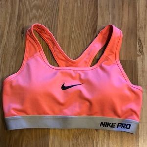 EUC Nike pro sports bra